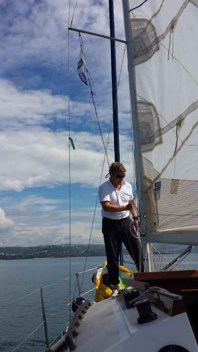 Priprave na dvig špinakerja