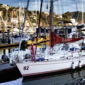 Blue Water Medal to Jeanne Socrates